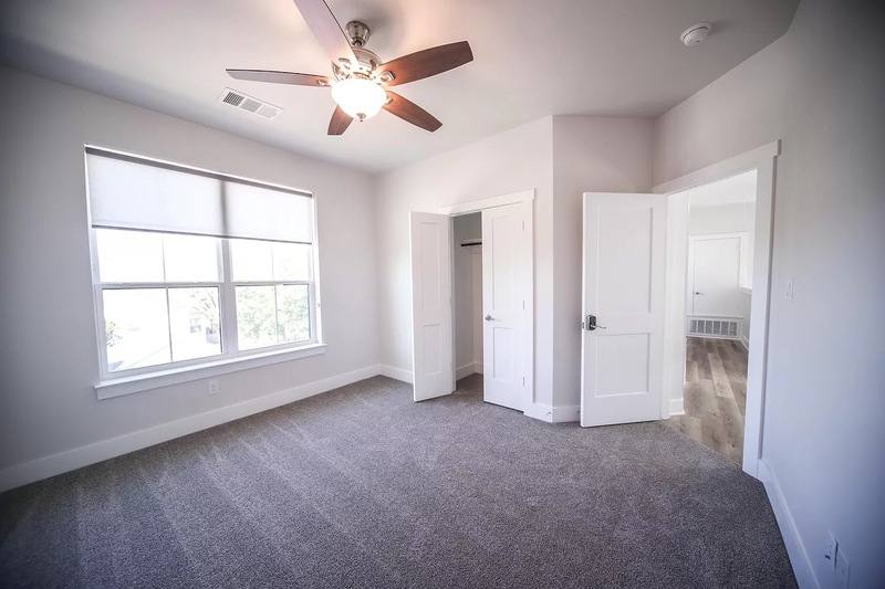 Townhouse for rent at 2340 Benbrook Dr, Fort Worth, TX 76110