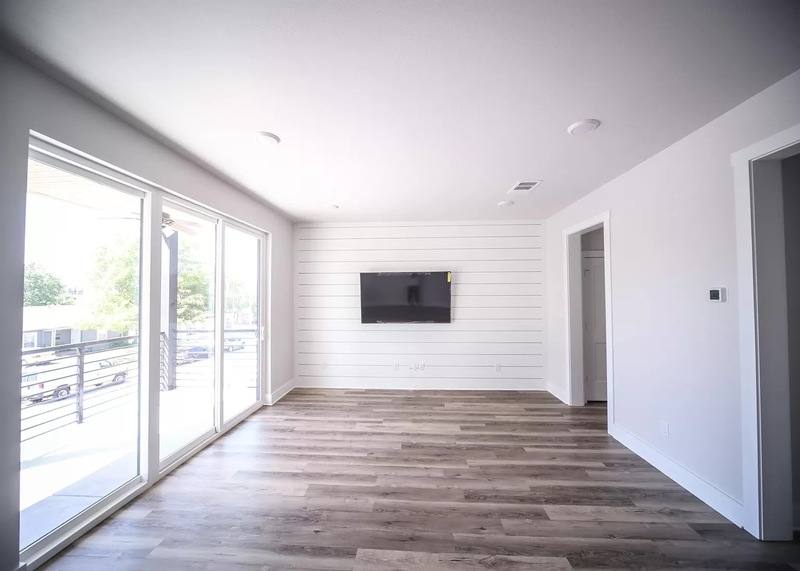 Townhouse for rent at 2340 Benbrook Dr, Fort Worth, TX 76110