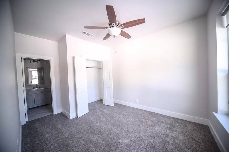 Townhouse for rent at 2340 Benbrook Dr, Fort Worth, TX 76110