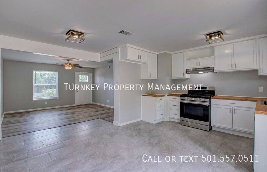 House for rent at 91 White Oak Lane, Little Rock, AR 72227