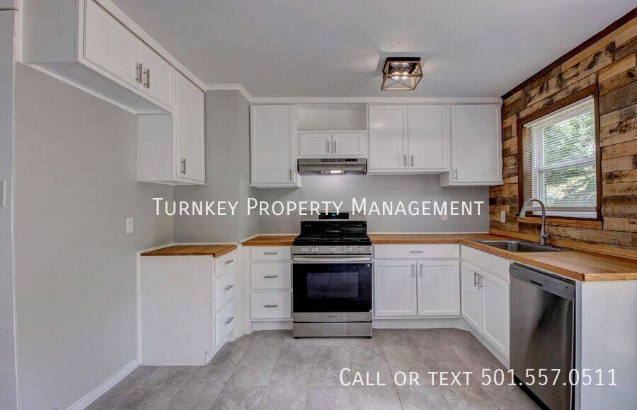 House for rent at 91 White Oak Lane, Little Rock, AR 72227