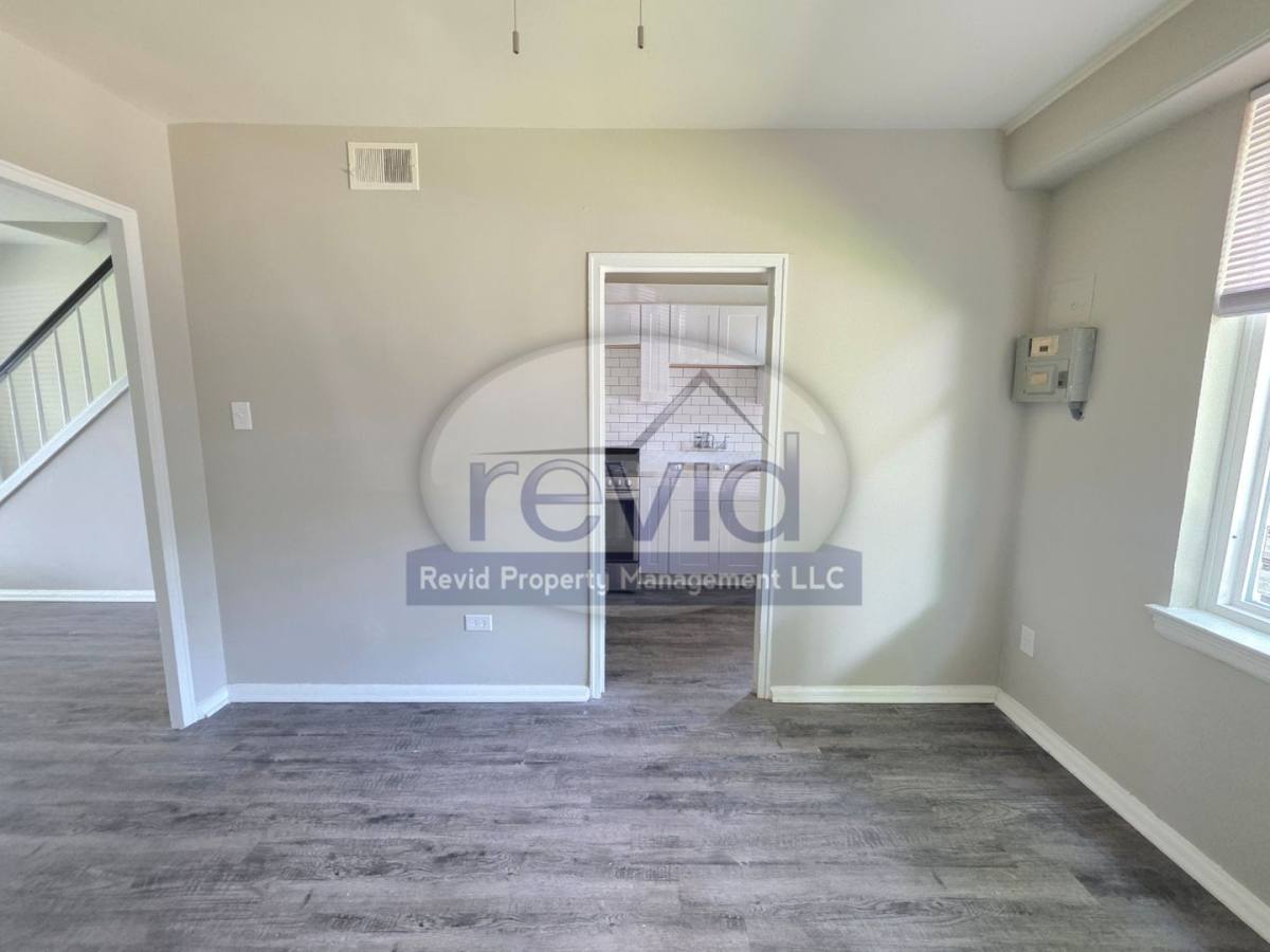 Townhouse for rent at 1300 Goodbar Ave, Memphis, TN 38104