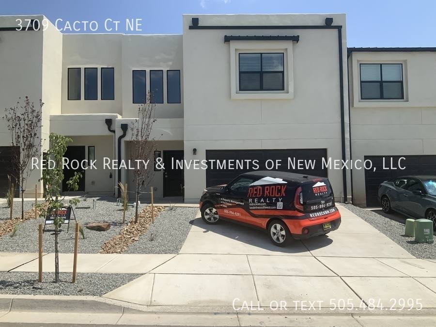 Townhouse for rent at 3709 Cacto Court NE, Rio Rancho, NM 87144