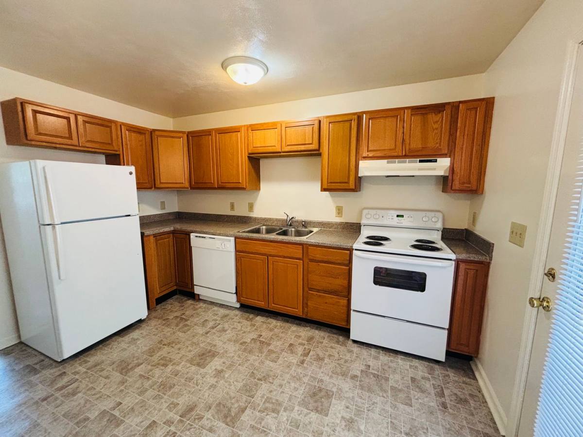 Townhouse for rent at 400-490 Harmon Circle, Christiansburg, VA 24073
