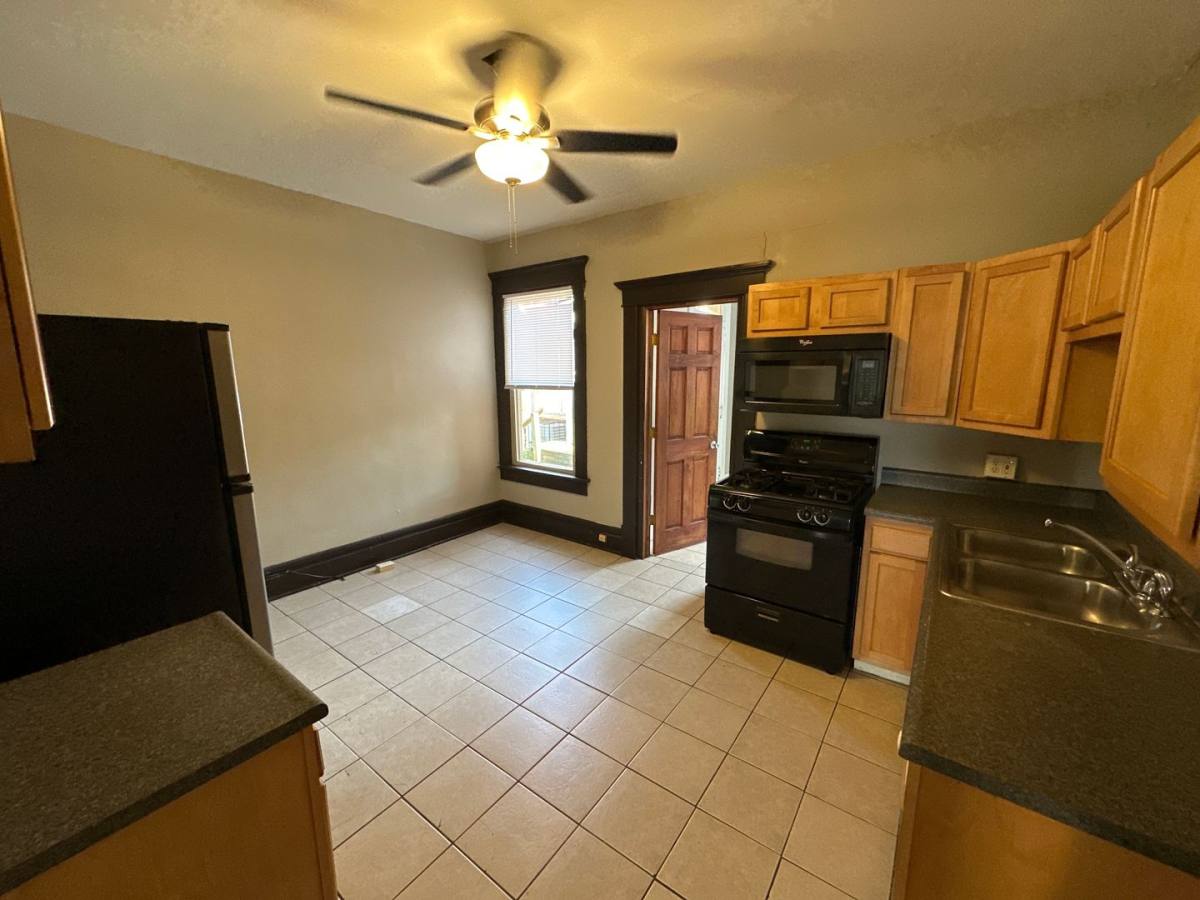 Apartment for rent at 240 E 13th Ave, Columbus, OH 43201