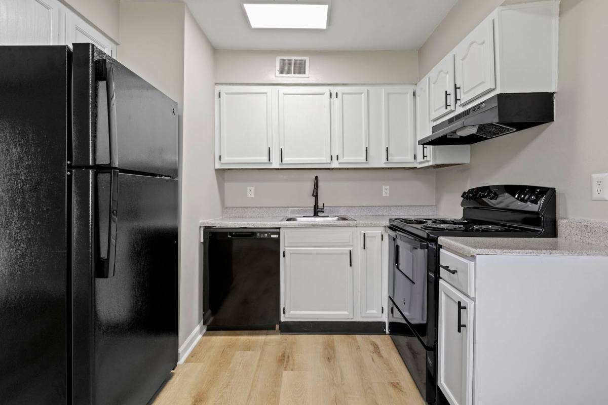 Apartment for rent at 5500 Pleasant Hill Circle, Indianapolis, IN 46224