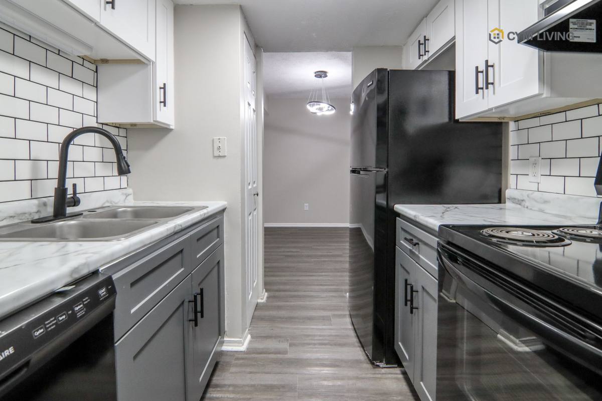 Apartment for rent at 8444 Rothbury Dr, Indianapolis, IN 46260