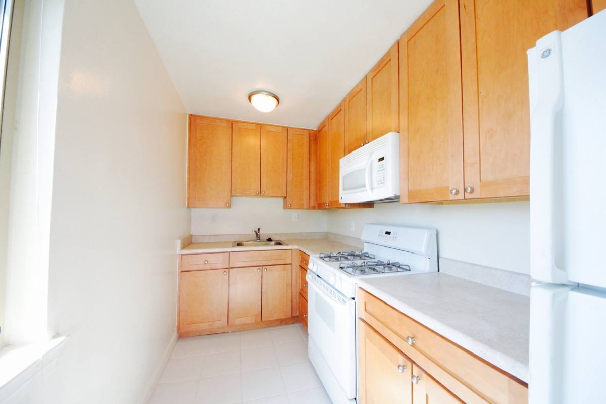 Apartment for rent at 1311 Madison St, Washington, DC 20011
