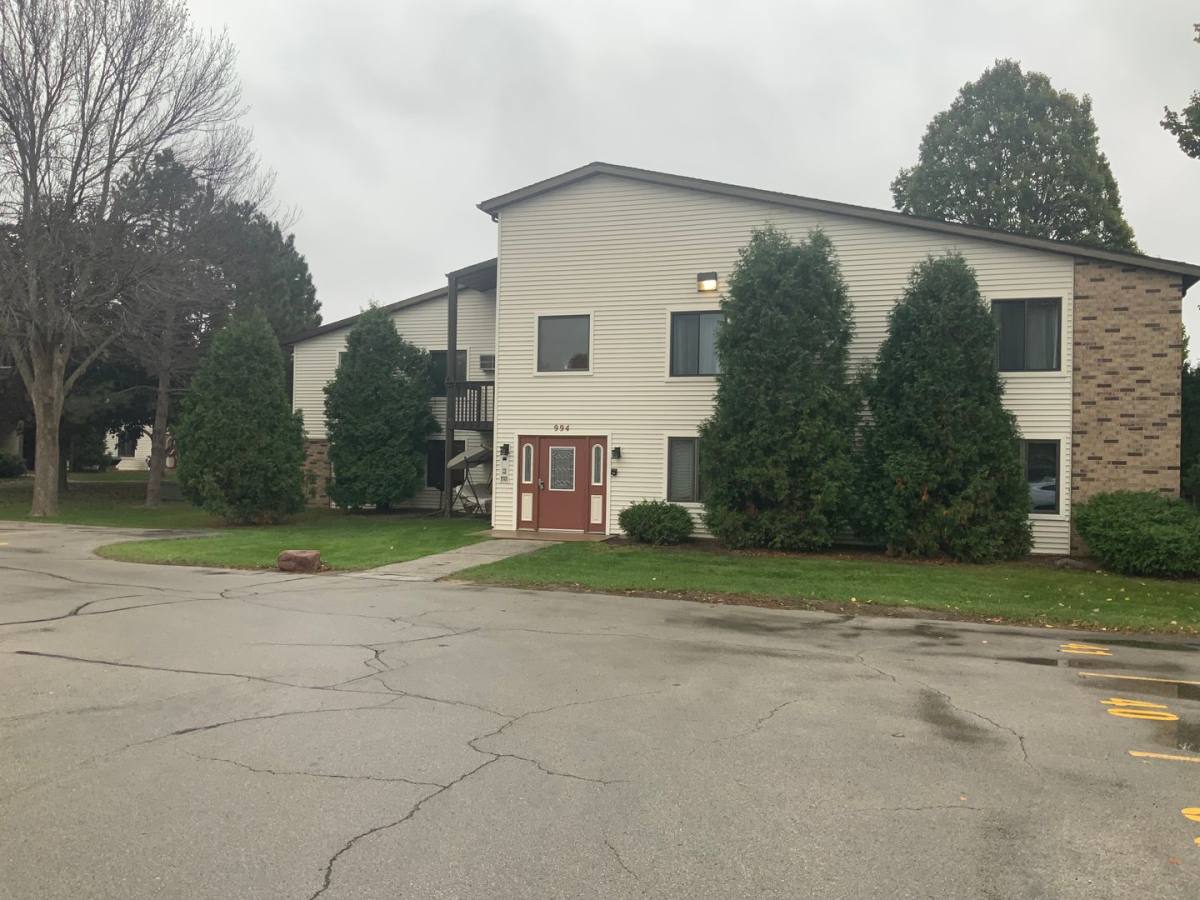 Apartment for rent at 988 - 1020 Willard Dr, Green Bay, WI 54304