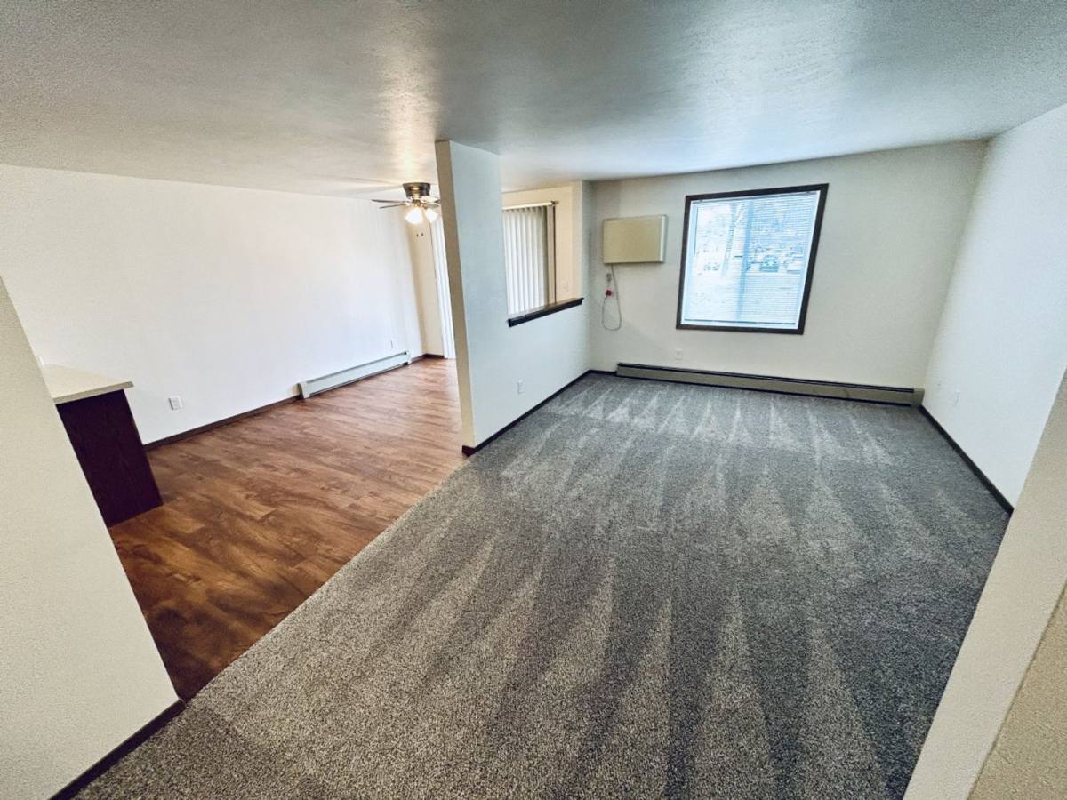 Apartment for rent at 988 - 1020 Willard Dr, Green Bay, WI 54304