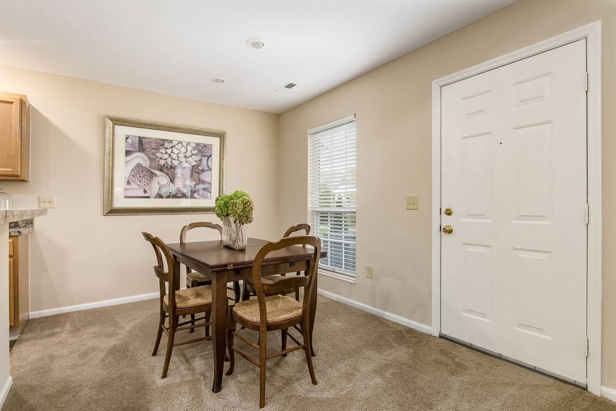 Apartment for rent at 5303 Wilcox Rd, Dublin, OH 43016