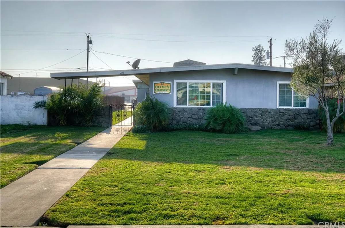 Apartment for rent at 120 N Q St, Madera, CA 93637