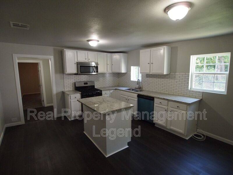 House for rent at 502 S Rusk, Sherman, TX 75090