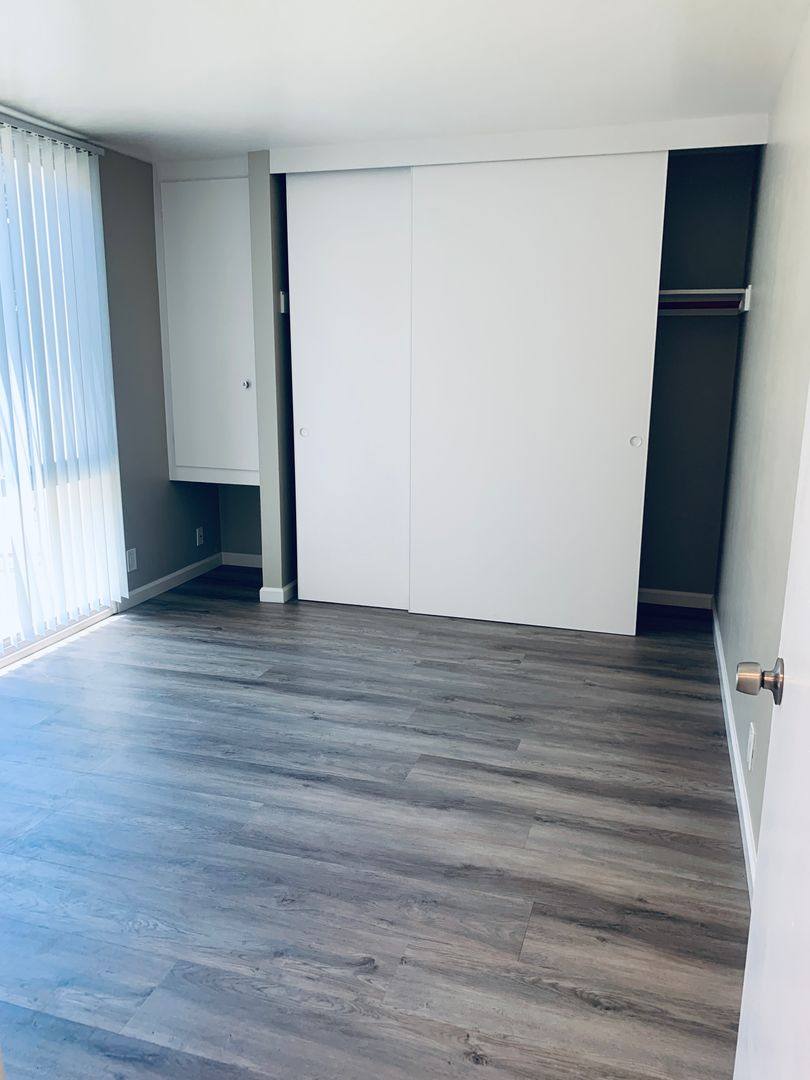 Apartment for rent at 6638-6646 Macarthur Blvd, Oakland, CA 94605