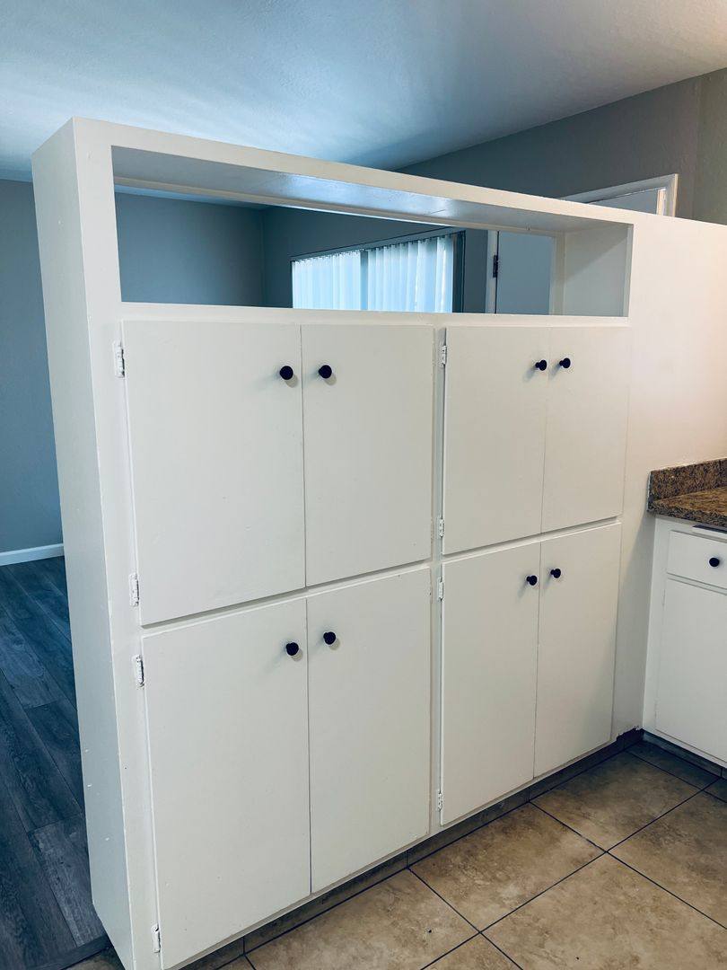 Apartment for rent at 6638-6646 Macarthur Blvd, Oakland, CA 94605