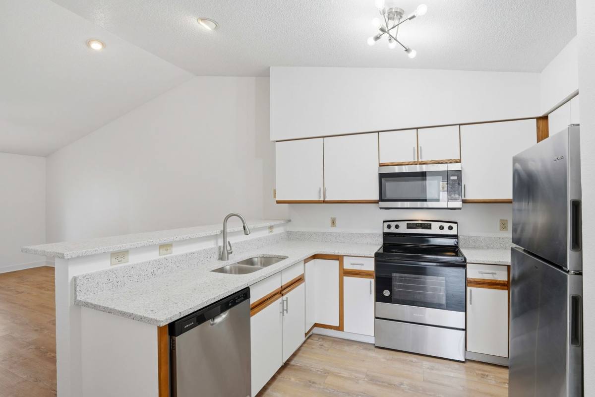 Apartment for rent at 2001 - 2167 Keokuk St, Iowa City, IA 52240