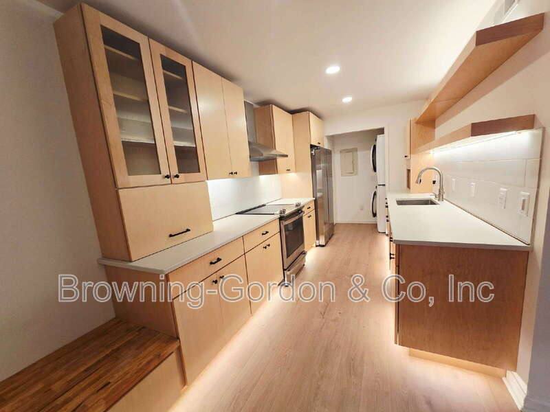 Apartment for rent at 163 Brooke Castle Dr, Hermitage, TN 37076