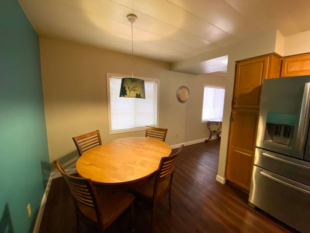 Apartment for rent at 311 W University St, Macomb, IL 61455