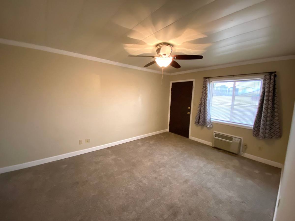 Apartment for rent at 311 W University St, Macomb, IL 61455