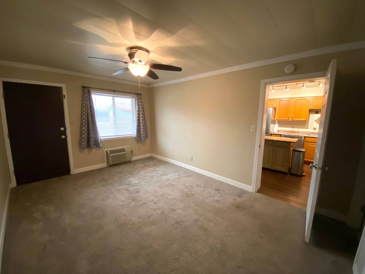 Apartment for rent at 311 W University St, Macomb, IL 61455