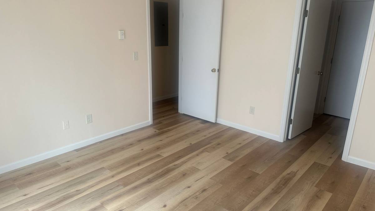 Apartment for rent at 2182 Glen Meadows Dr, Rising Sun, IN 47040