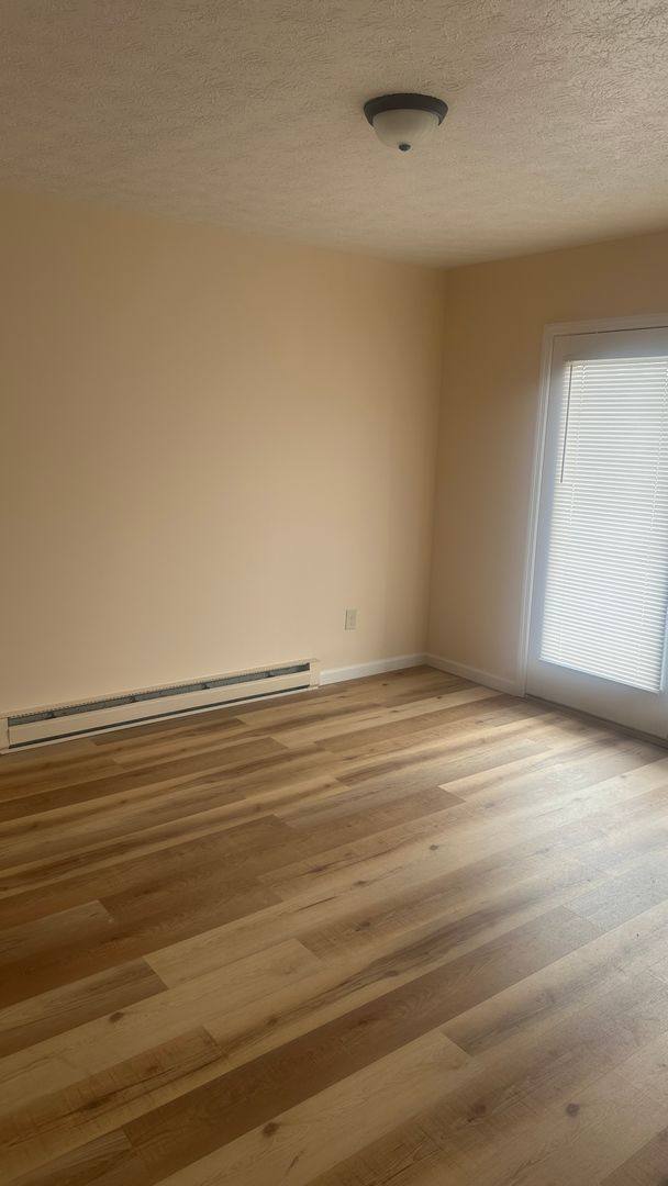 Apartment for rent at 2182 Glen Meadows Dr, Rising Sun, IN 47040
