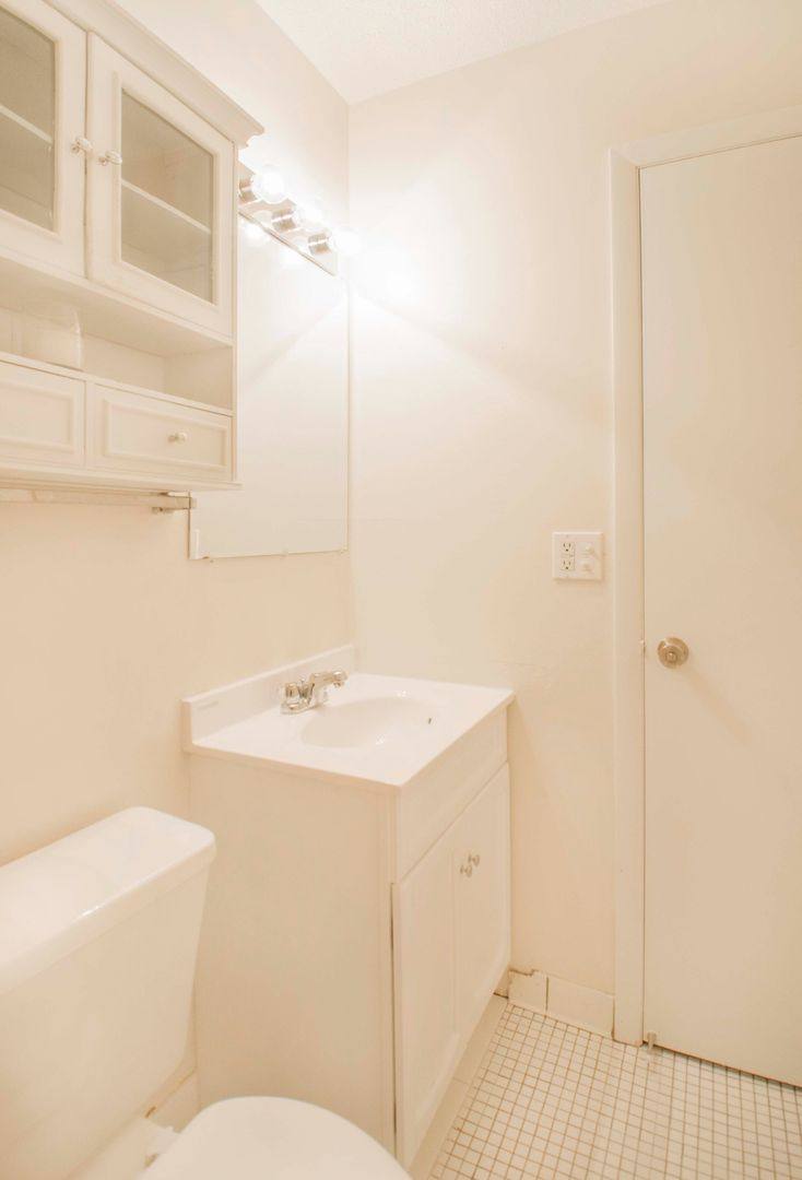 Apartment for rent at 840 3rd Ave, Excelsior, MN 55331
