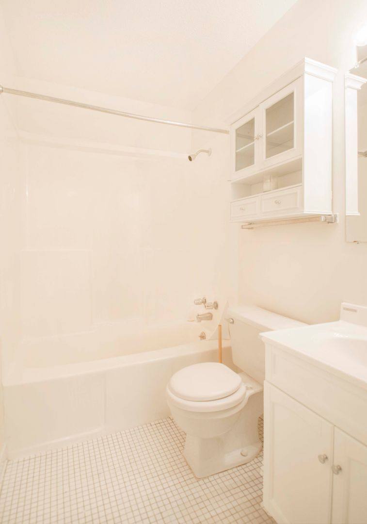 Apartment for rent at 840 3rd Ave, Excelsior, MN 55331
