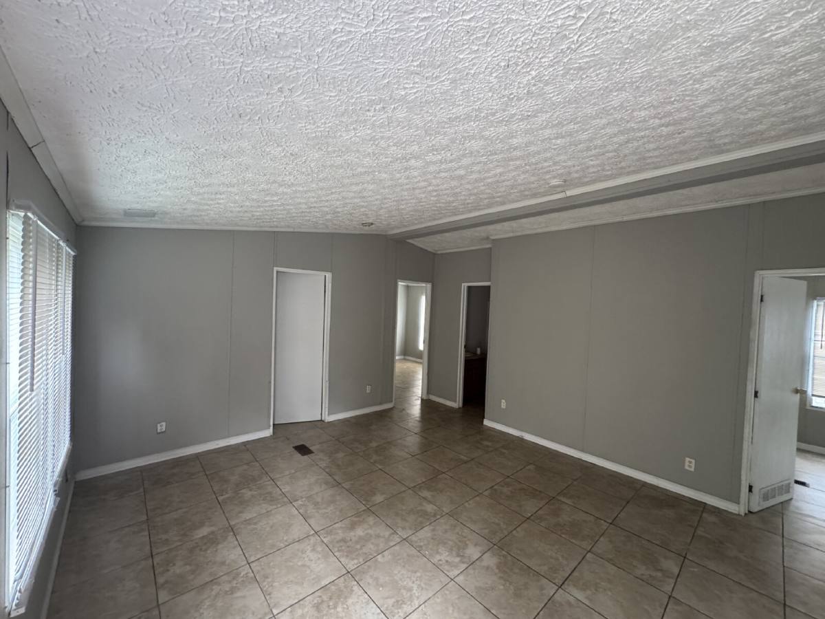 House for rent at 10817 Cozarts Chalet Dr, Gibsonton, FL 33534