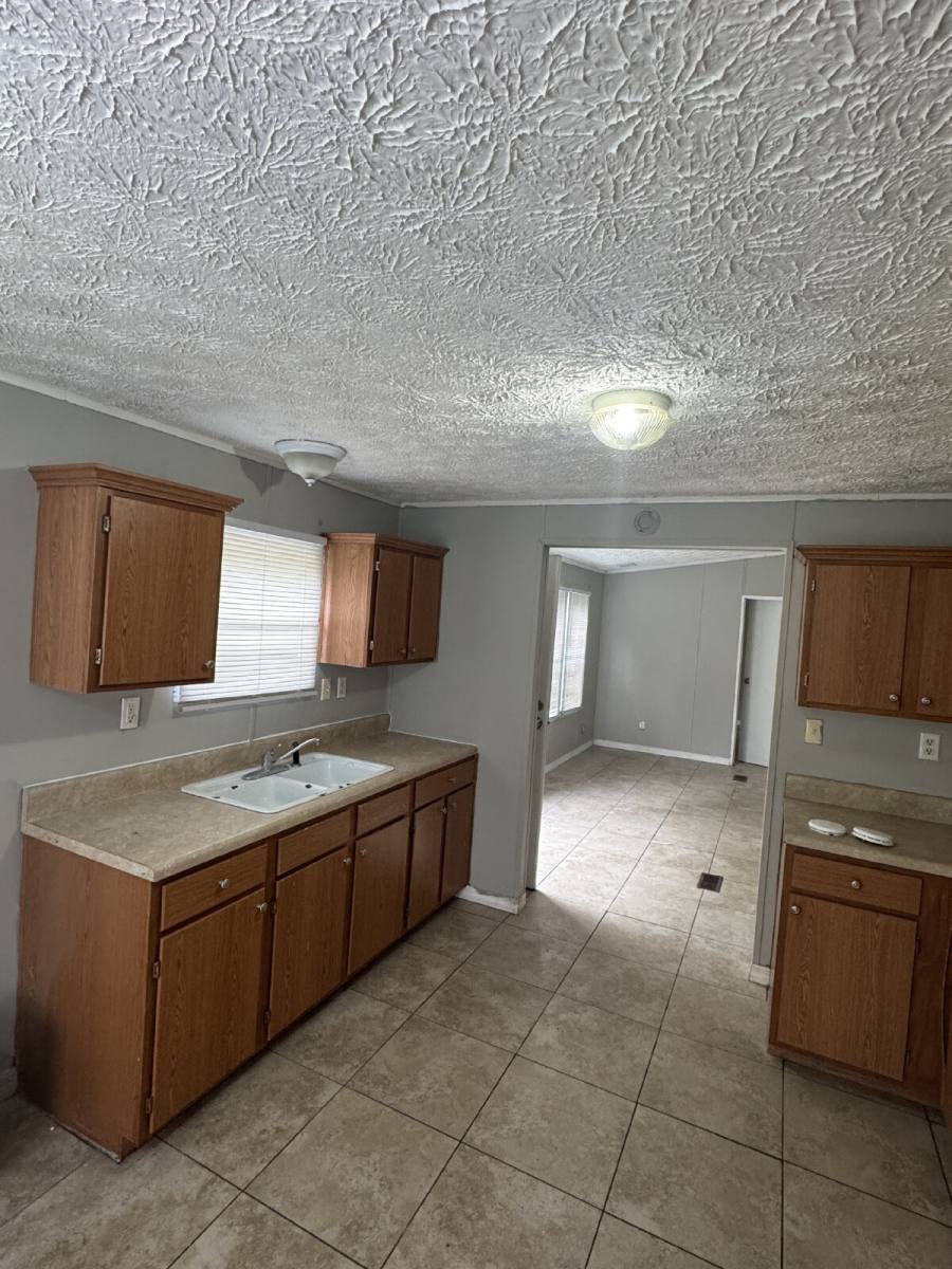 House for rent at 10817 Cozarts Chalet Dr, Gibsonton, FL 33534