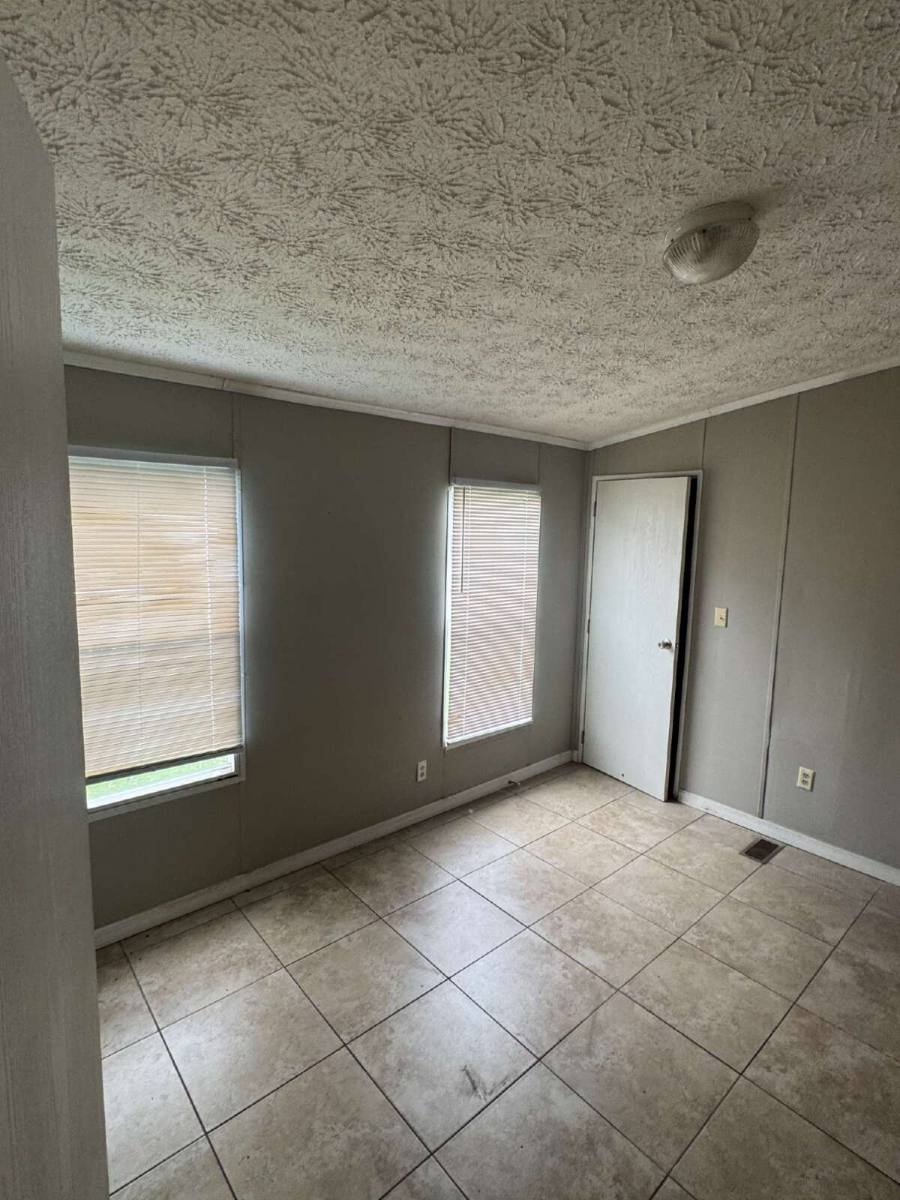 House for rent at 10817 Cozarts Chalet Dr, Gibsonton, FL 33534