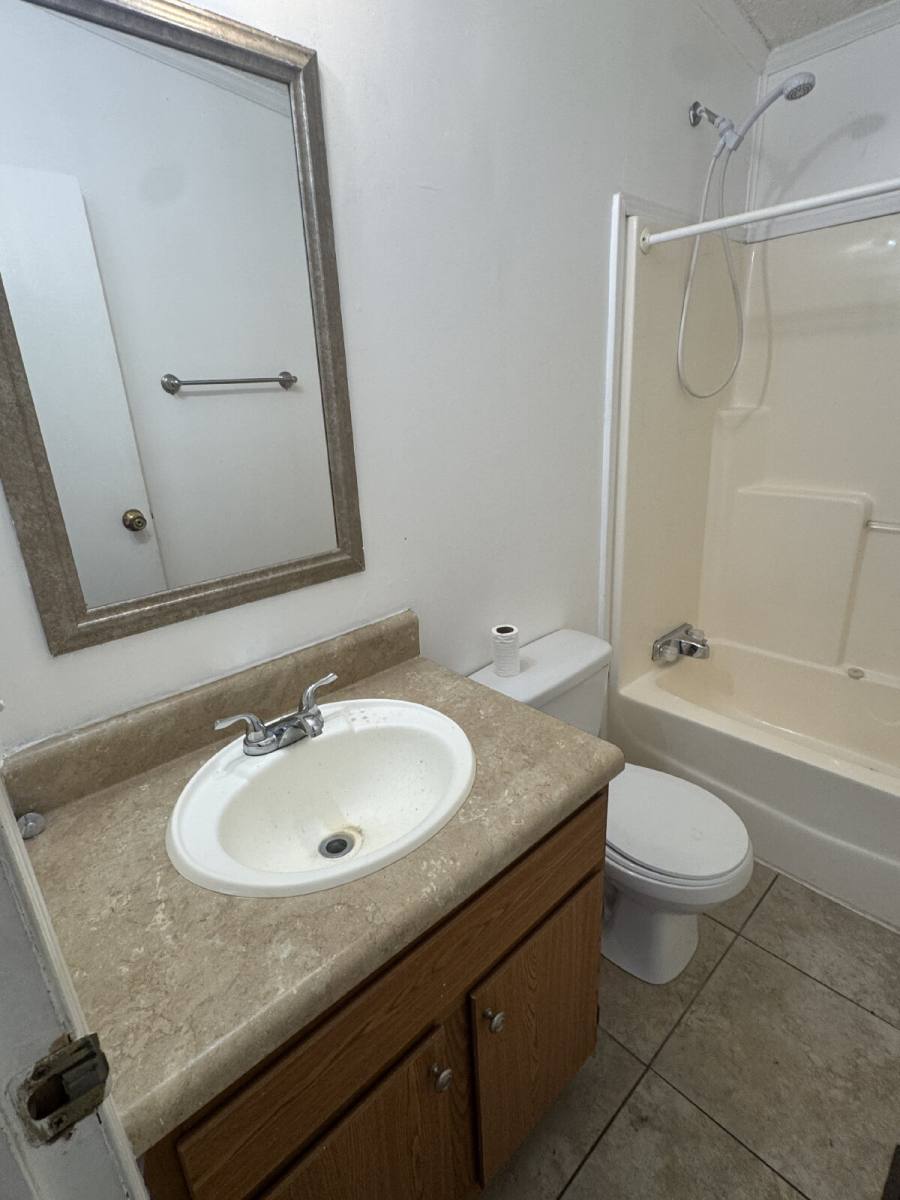 House for rent at 10817 Cozarts Chalet Dr, Gibsonton, FL 33534
