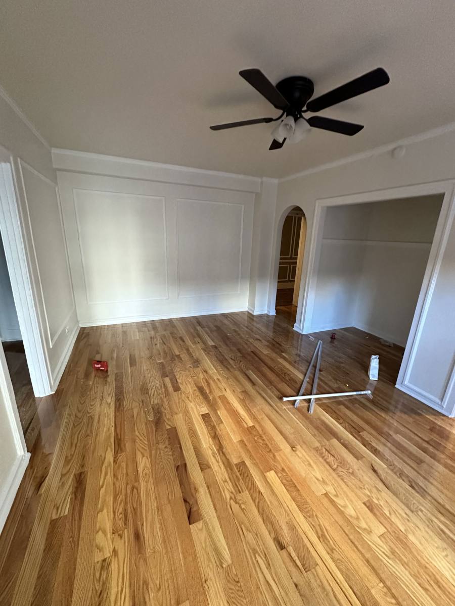 Apartment for rent at 426 W Briar Place, Chicago, IL 60657
