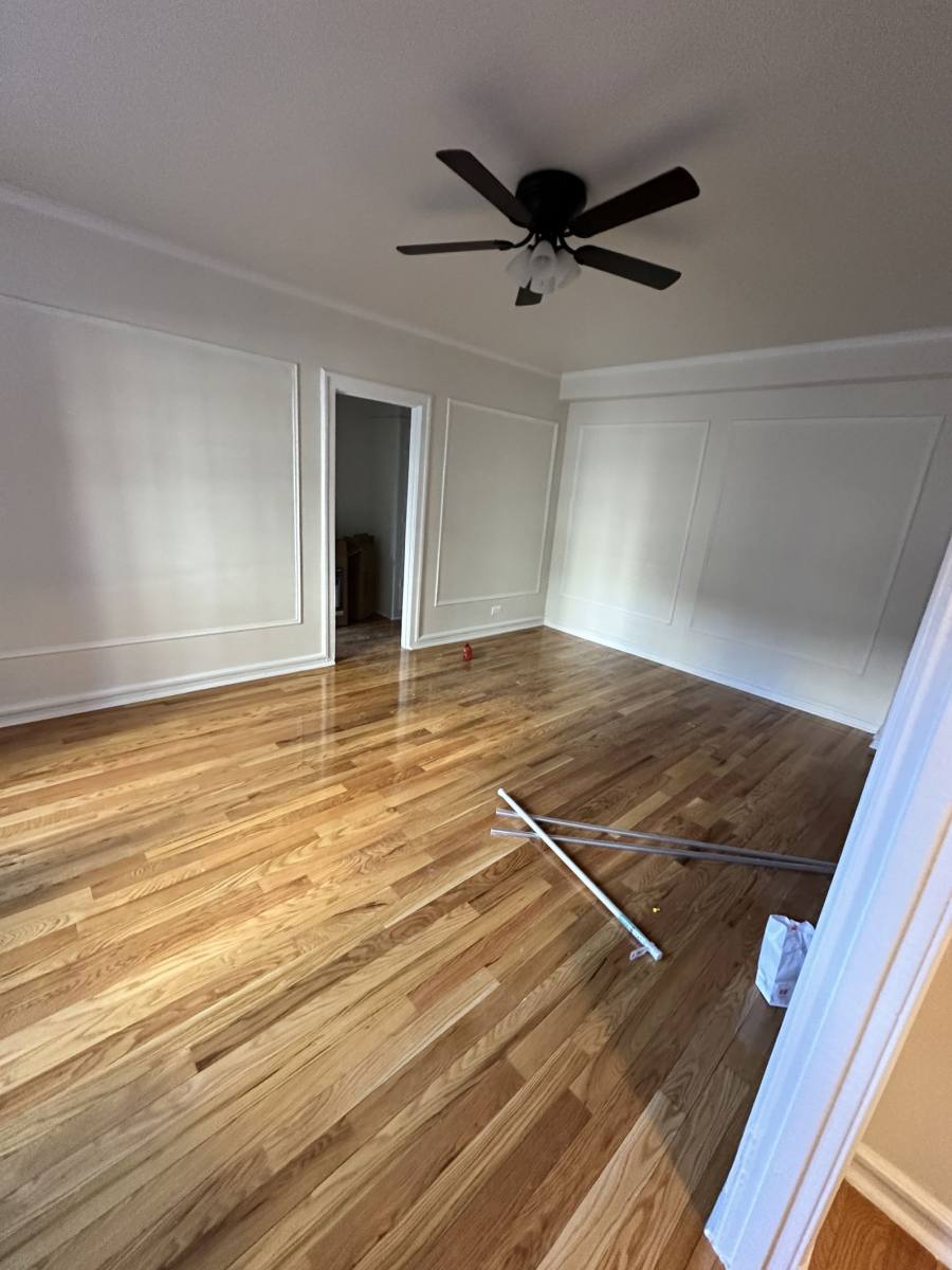 Apartment for rent at 426 W Briar Place, Chicago, IL 60657