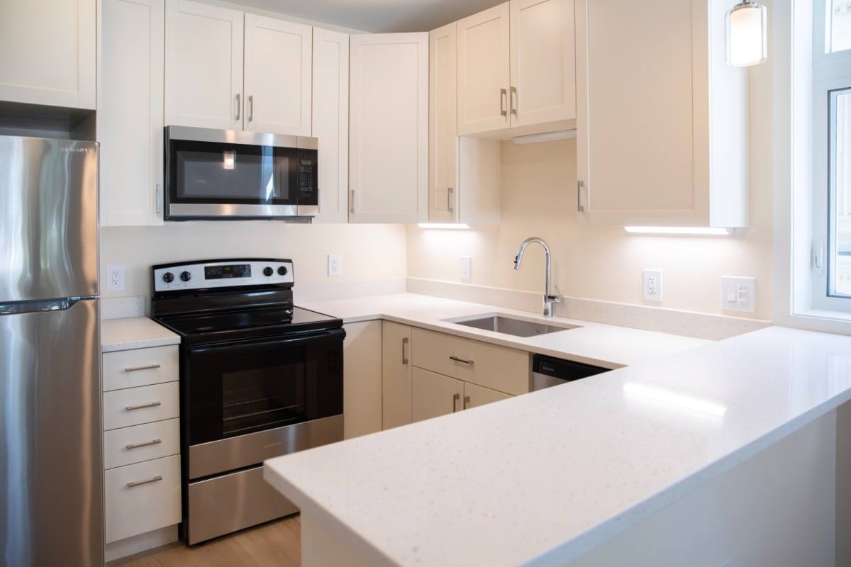 Apartment for rent at 102-108 Westford St, Lowell, MA 01851