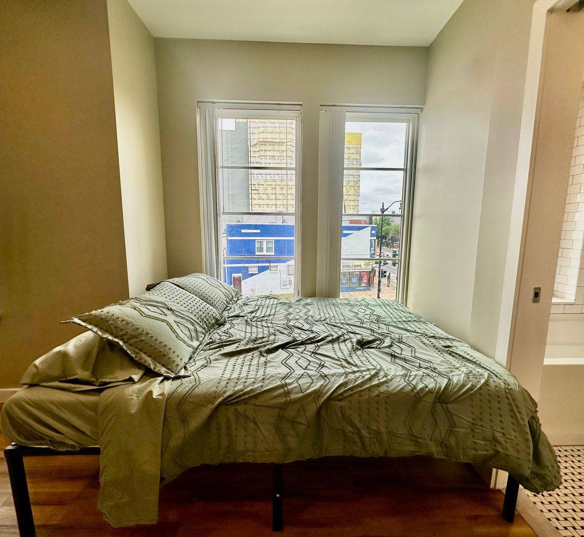 Apartment for rent at 633 21st St NE #33, Washington, DC 20002