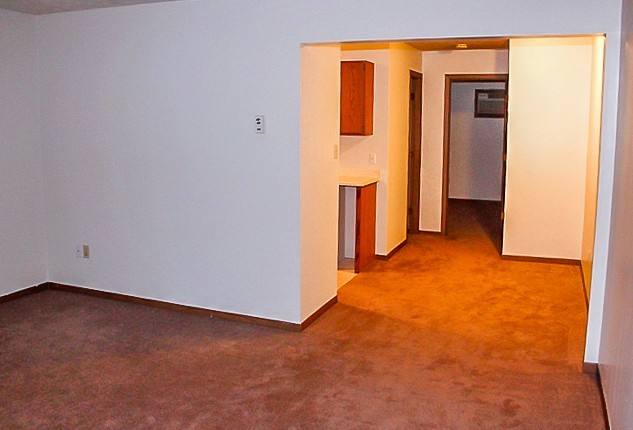 Apartment for rent at 1809-1815 S Arlington St, Akron, OH 44306