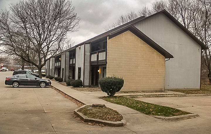 Apartment for rent at 1809-1815 S Arlington St, Akron, OH 44306