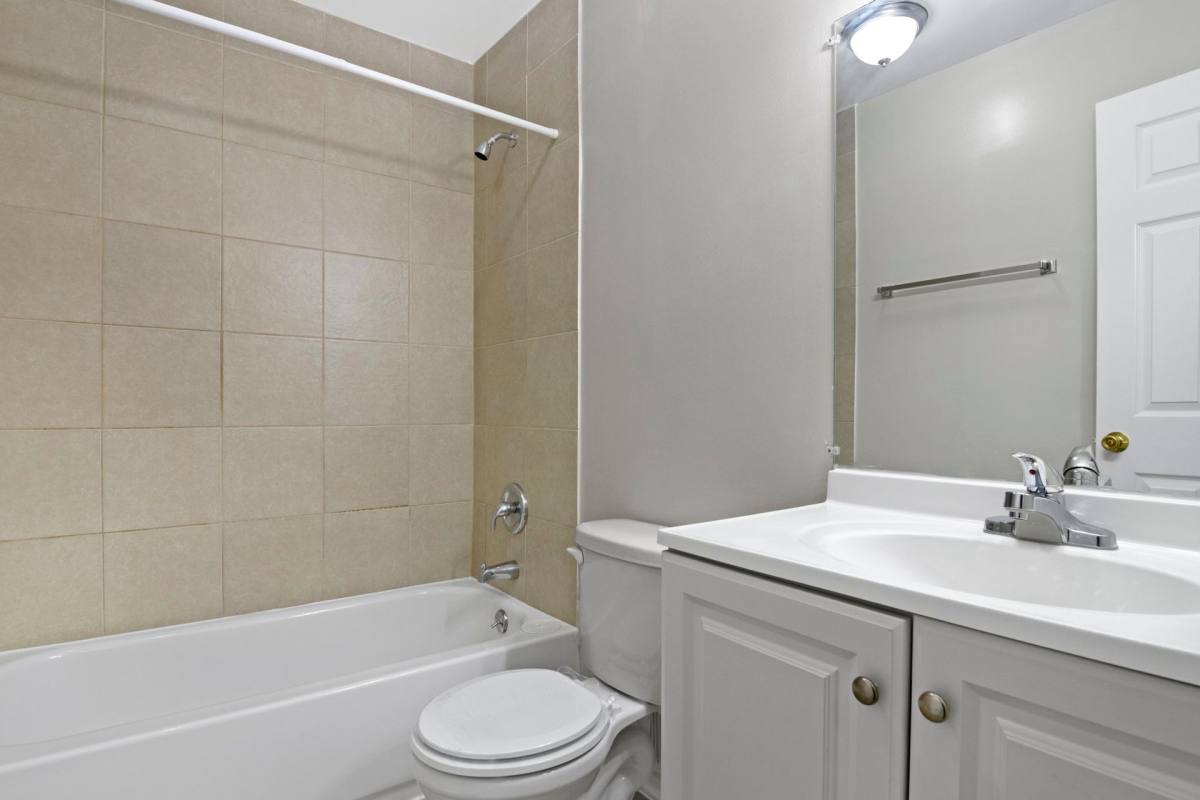 Apartment for rent at 2638 Cold Spring Manor Dr, Indianapolis, IN 46222