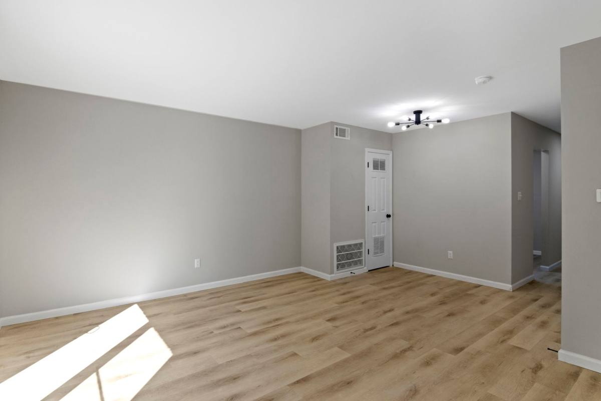 Apartment for rent at 2638 Cold Spring Manor Dr, Indianapolis, IN 46222