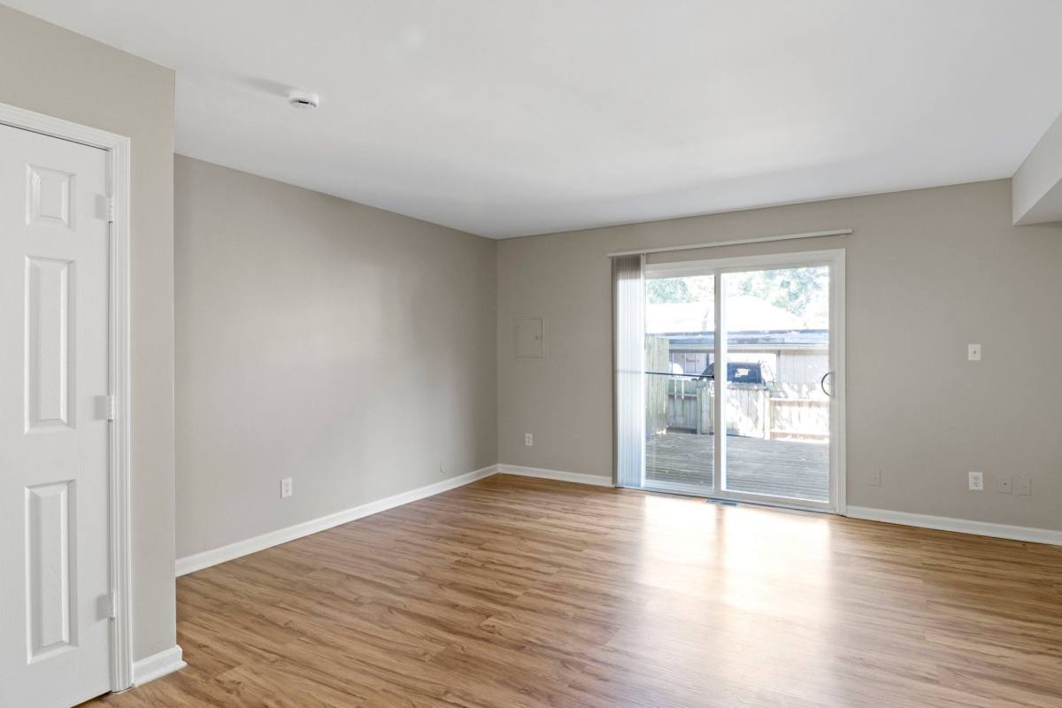 Apartment for rent at 2638 Cold Spring Manor Dr, Indianapolis, IN 46222