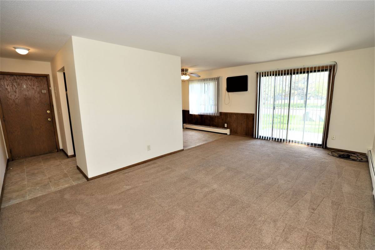 Apartment for rent at 420 440 489 Chan View, Chanhassen, MN 55317