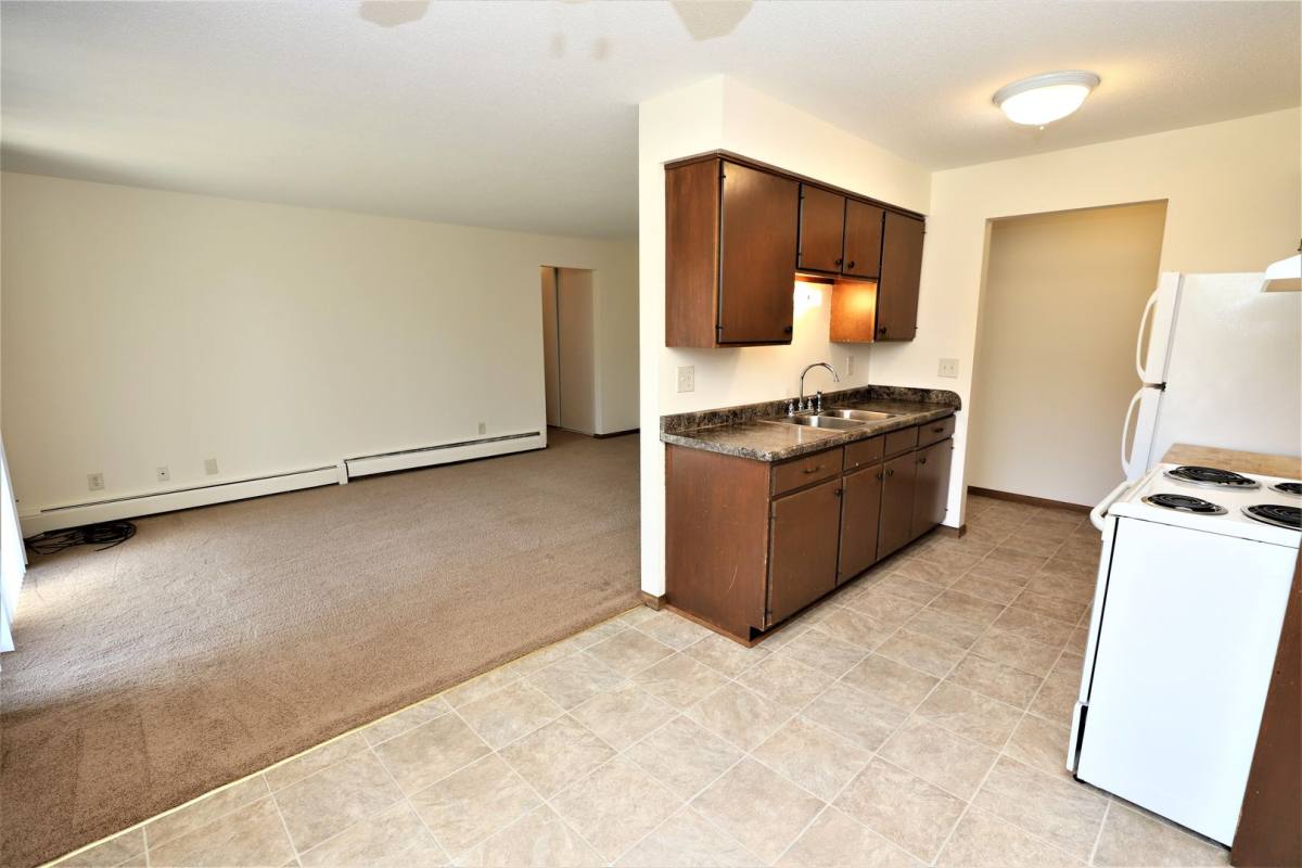 Apartment for rent at 420 440 489 Chan View, Chanhassen, MN 55317