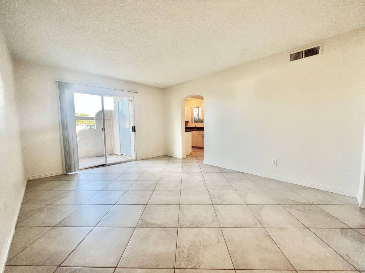 Apartment for rent at 16818 N 56th St, Scottsdale, AZ 85254