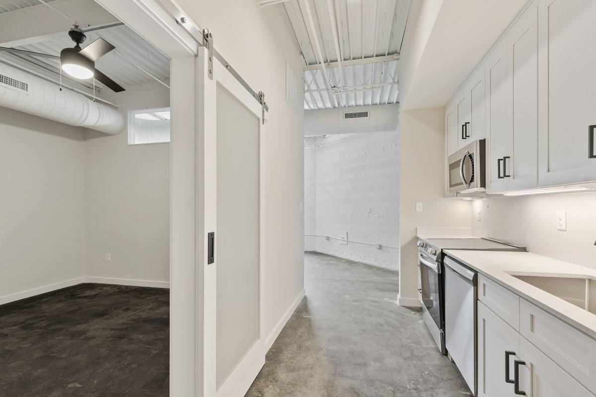 Apartment for rent at 5047 Forest Hill Ave, Richmond, VA 23225