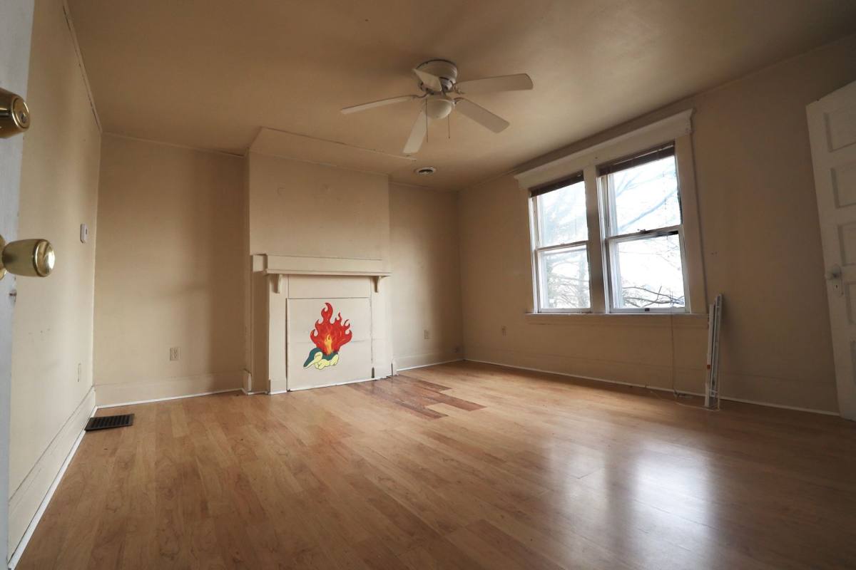 Apartment for rent at 512 Pearl Ave, Morgantown, WV 26505