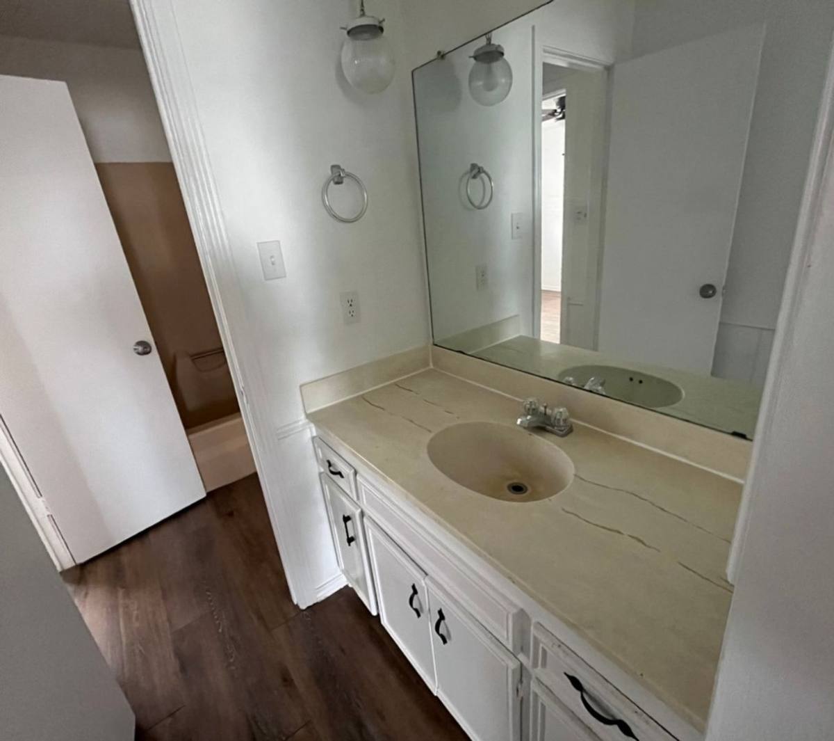 Townhouse for rent at 2101 51st St, Lubbock, TX 79412