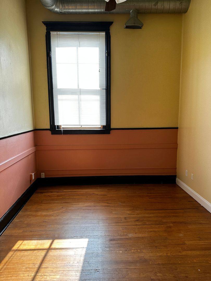 Apartment for rent at 116 1 2 N Walnut St, Bloomington, IN 47404