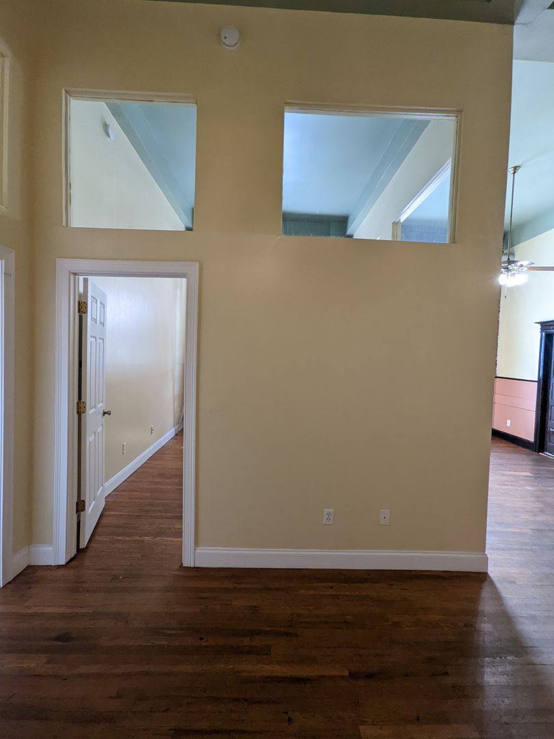 Apartment for rent at 116 1 2 N Walnut St, Bloomington, IN 47404