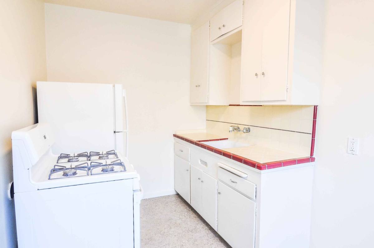 Apartment for rent at 2230 10th Ave, Sacramento, CA 95818